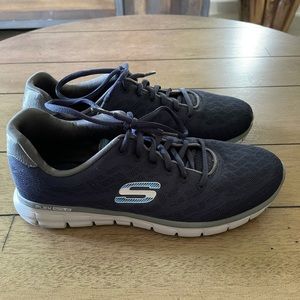 Skechers Memory Foam/Gel Infused Mens Sneakers 8.5